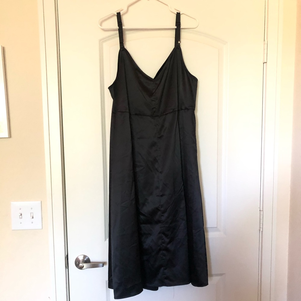 Silk black Torrid skater dress